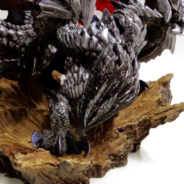 Monster Hunter: Valstrax [Enraged] Builder Creator s Model Figurine Supply