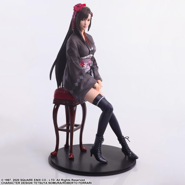 Final Fantasy VII: Tifa Lockhart -Exotic Style Dress- Static Arts Figurine Supply